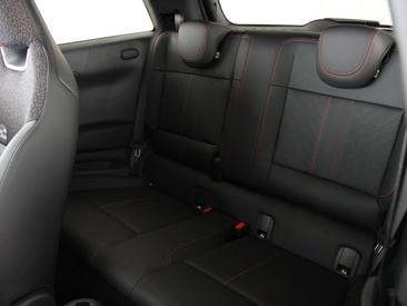 Mini Cooper SE JCW Cooper SE — photo 15