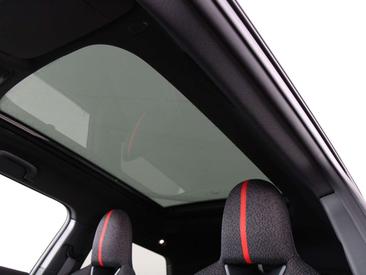 Mini Cooper SE JCW Cooper SE — photo 22