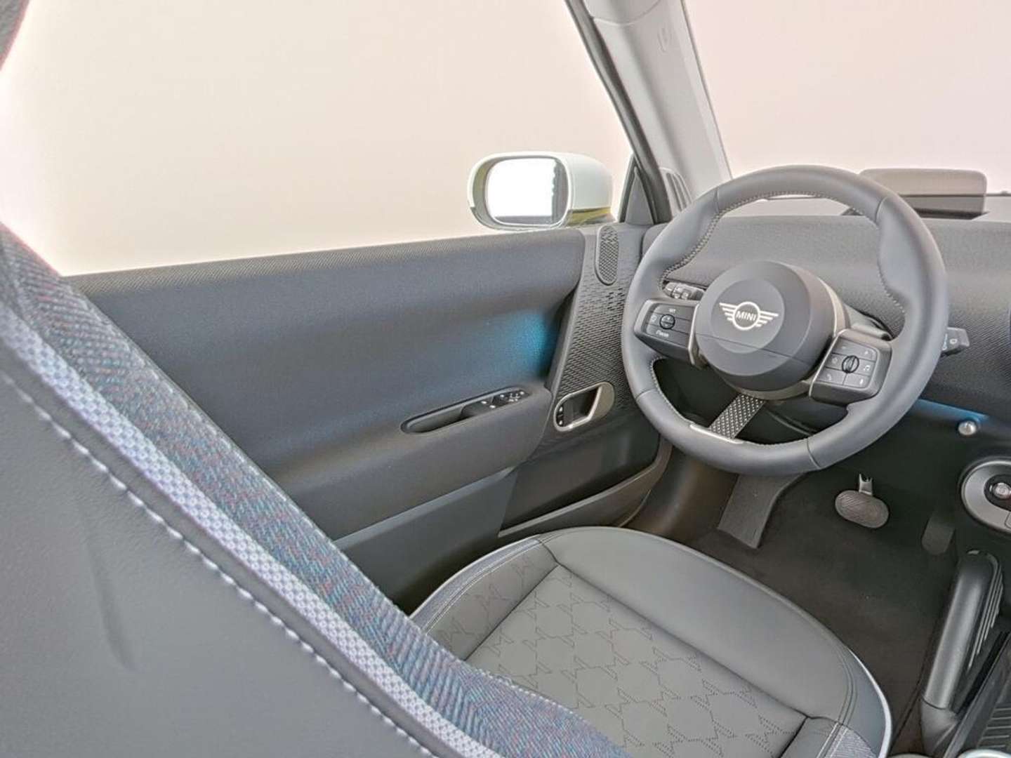 Mini Cooper E Classic_Cooper E - 2025 - Joinsteer - #3