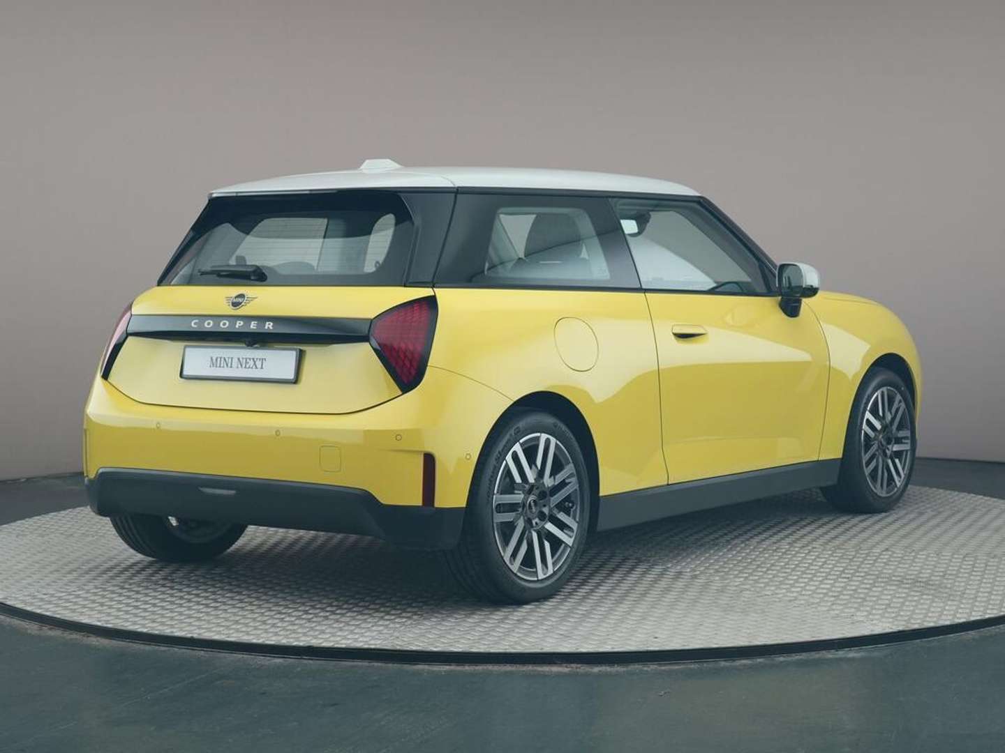 Mini Cooper E Classic_Cooper E - 2025 - Joinsteer - #10