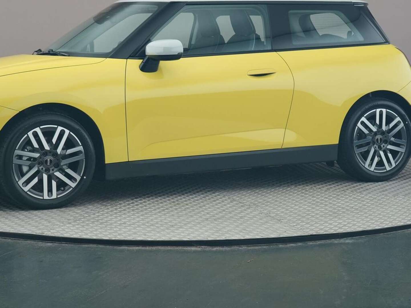 Mini Cooper E Classic_Cooper E - 2025 - Joinsteer - #20