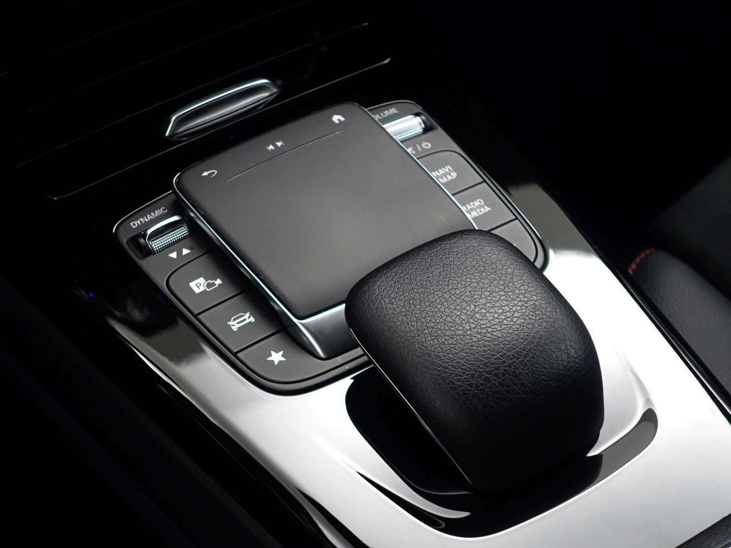 Mercedes CLA 180 180 Night Edition - 2020 - Joinsteer - #14