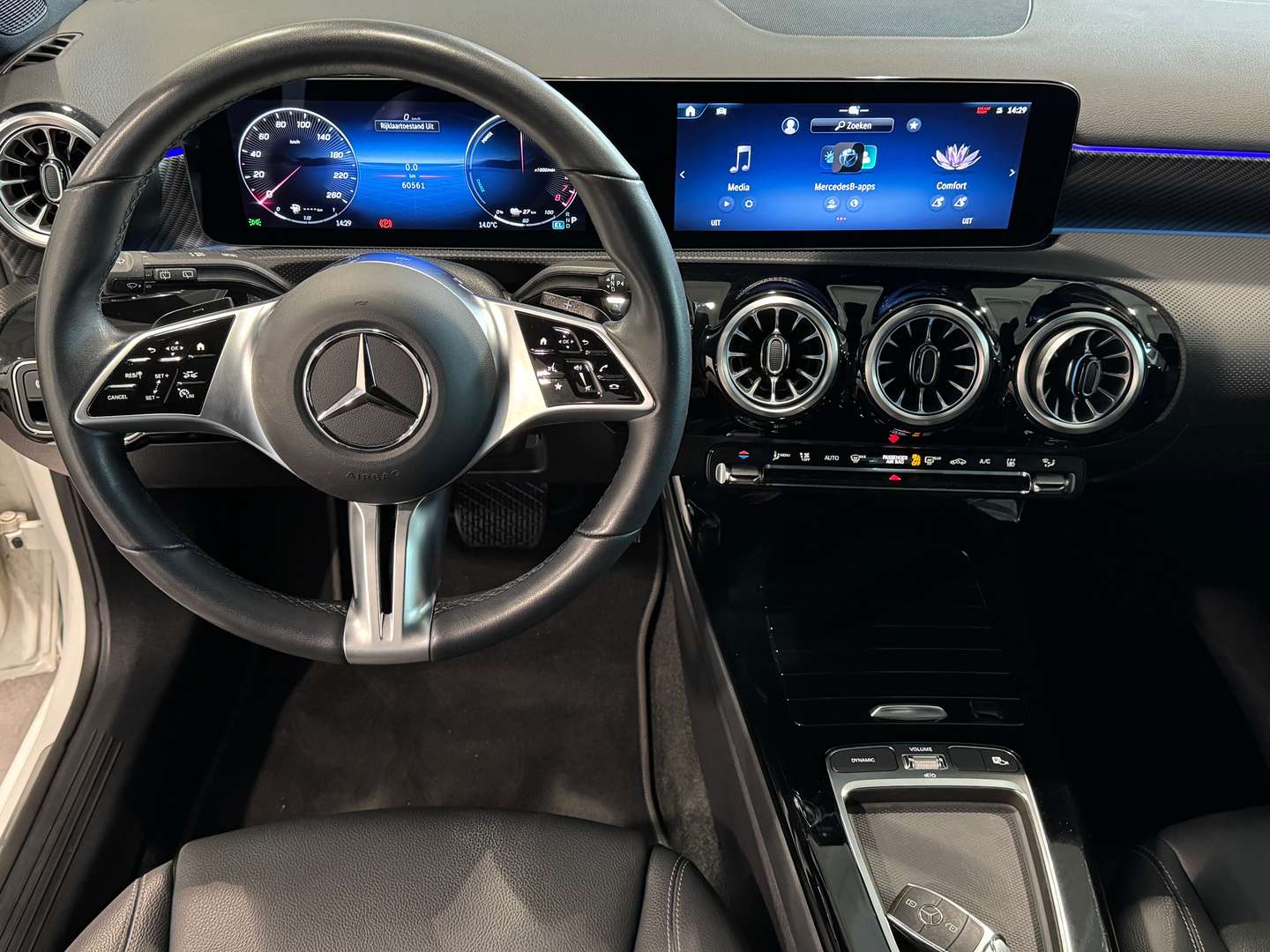 Mercedes Classe A 250 E 250 Progressive - 2024 - Joinsteer - #9