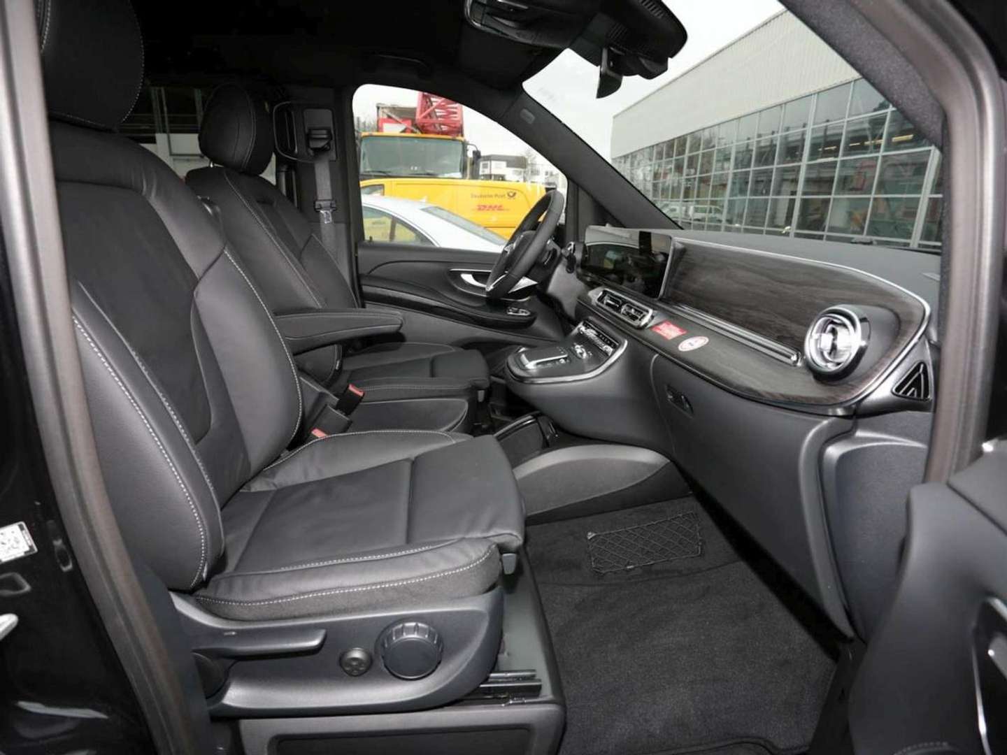 Mercedes V 250 250 Avantgarde - 2026 - Joinsteer - #9