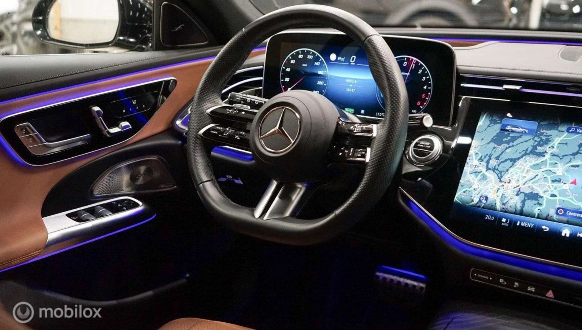 Mercedes Classe E Break 300 AMG Line - 2024 - Joinsteer - #13