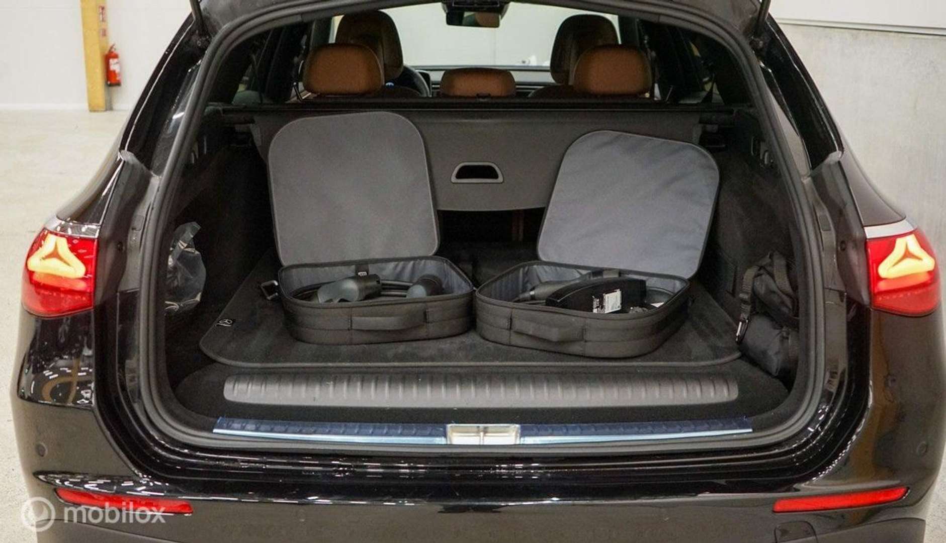 Mercedes Classe E Break 300 AMG Line - 2024 - Joinsteer - #20