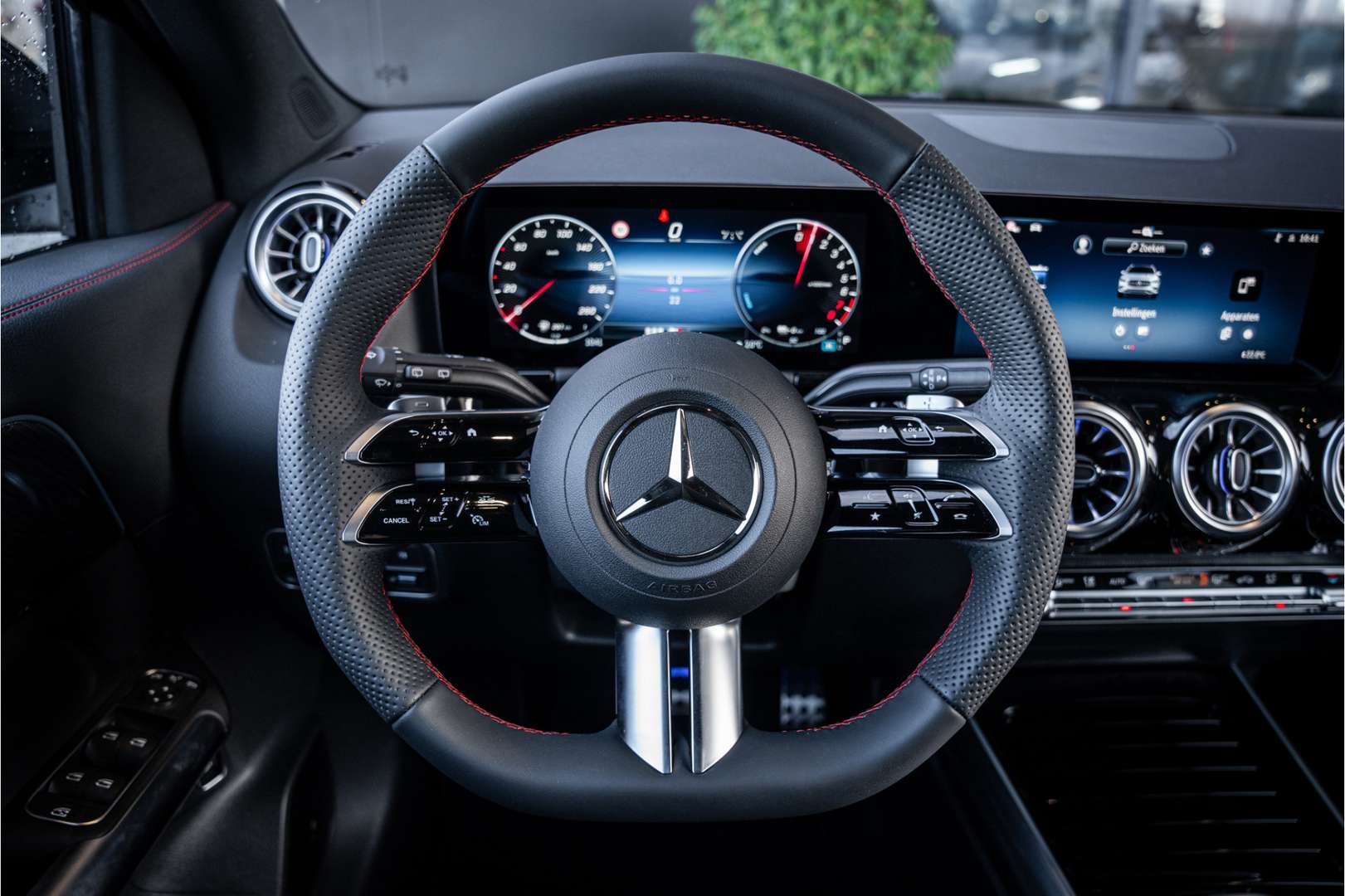 Mercedes GLA 250 250 Business - 2025 - Joinsteer - #12