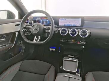 Mercedes CLA 250 E 250 Night Edition — photo 3