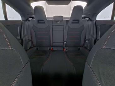 Mercedes CLA 250 E 250 Night Edition — photo 7