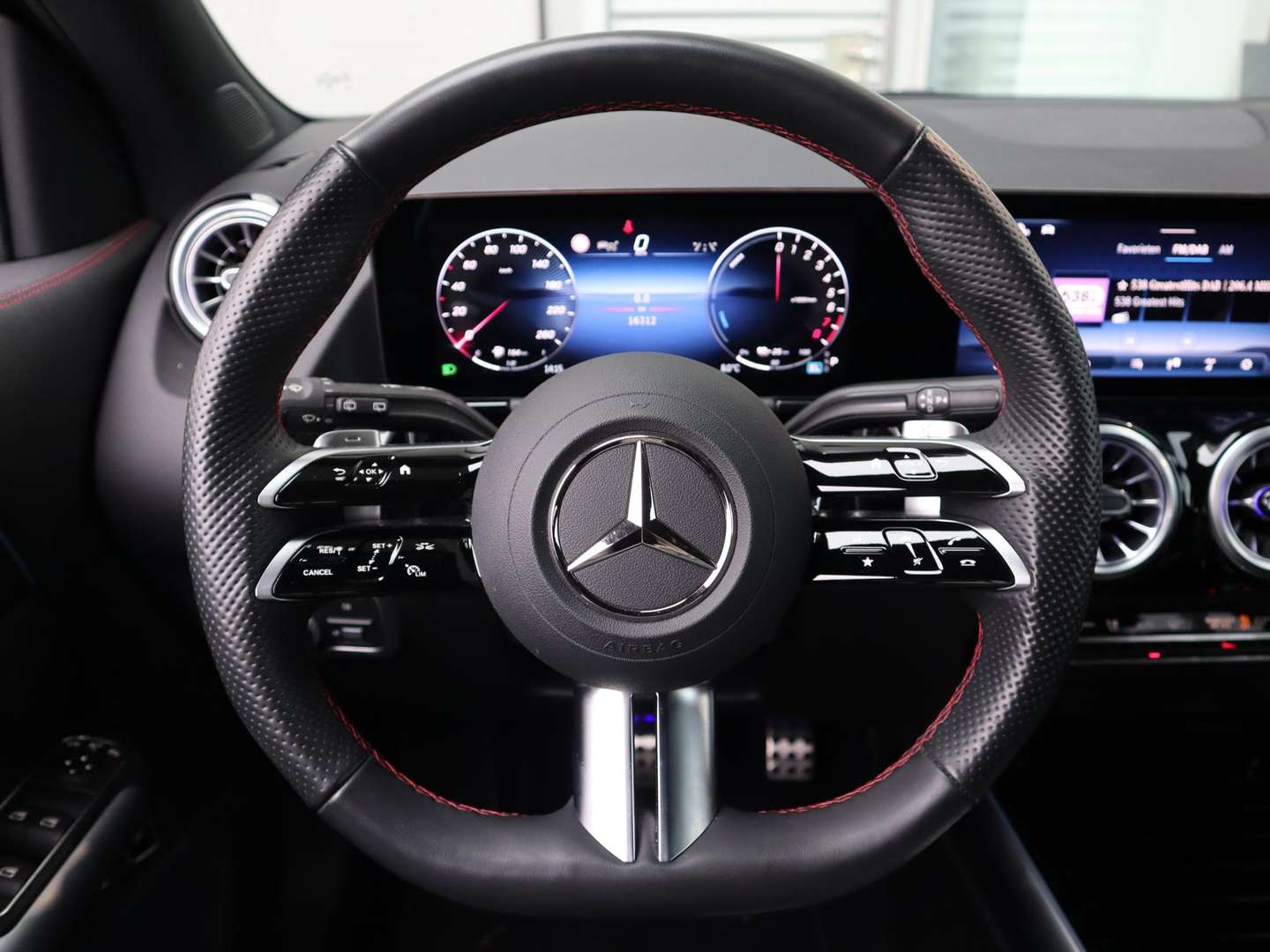 Mercedes GLA 250 250 AMG Line - 2024 - Joinsteer - #13