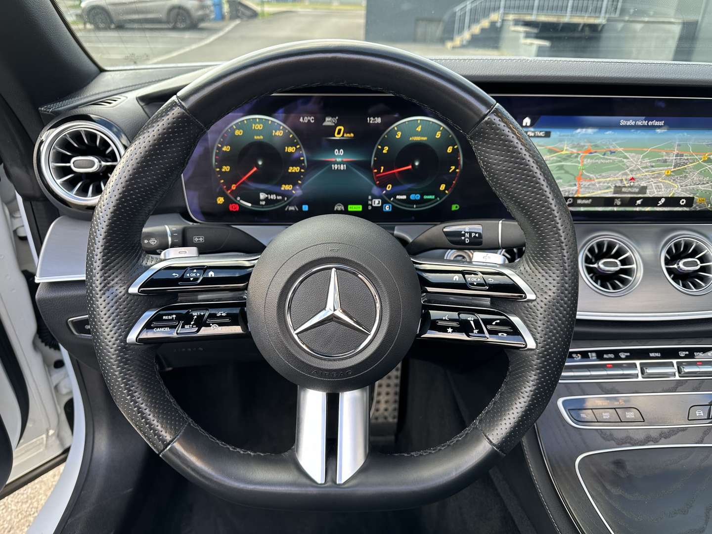 Mercedes Classe E Cabriolet 300 AMG Line - 2023 - Joinsteer - #20