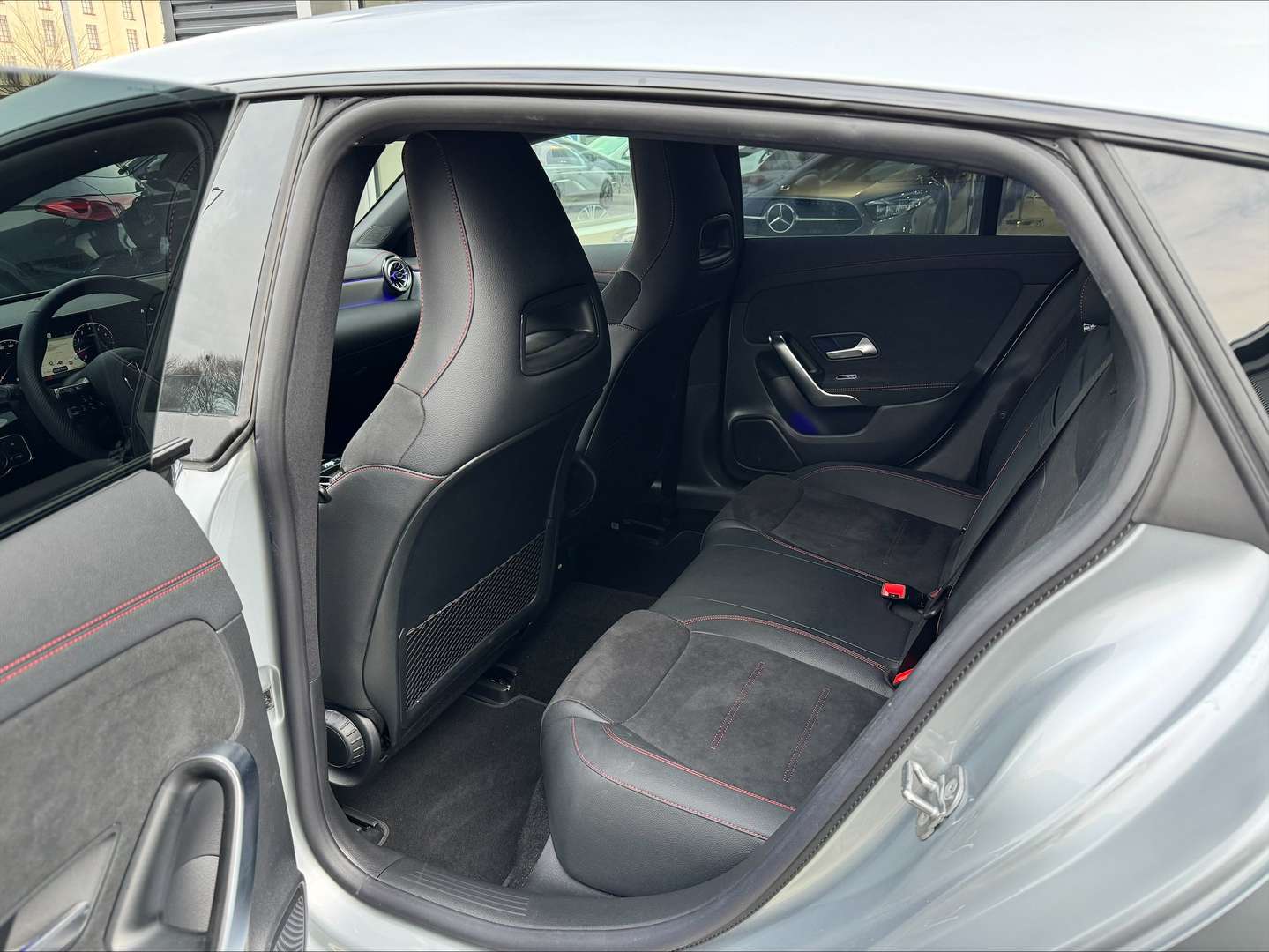 Mercedes CLA Shooting Break 180 AMG Line - 2025 - Joinsteer - #10