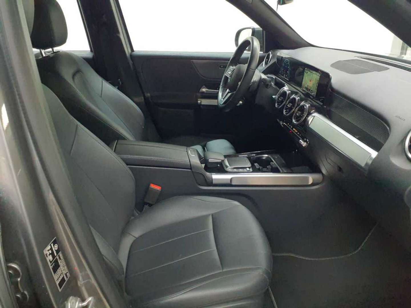 Mercedes GLB 200 Business - 2022 - Joinsteer - #8