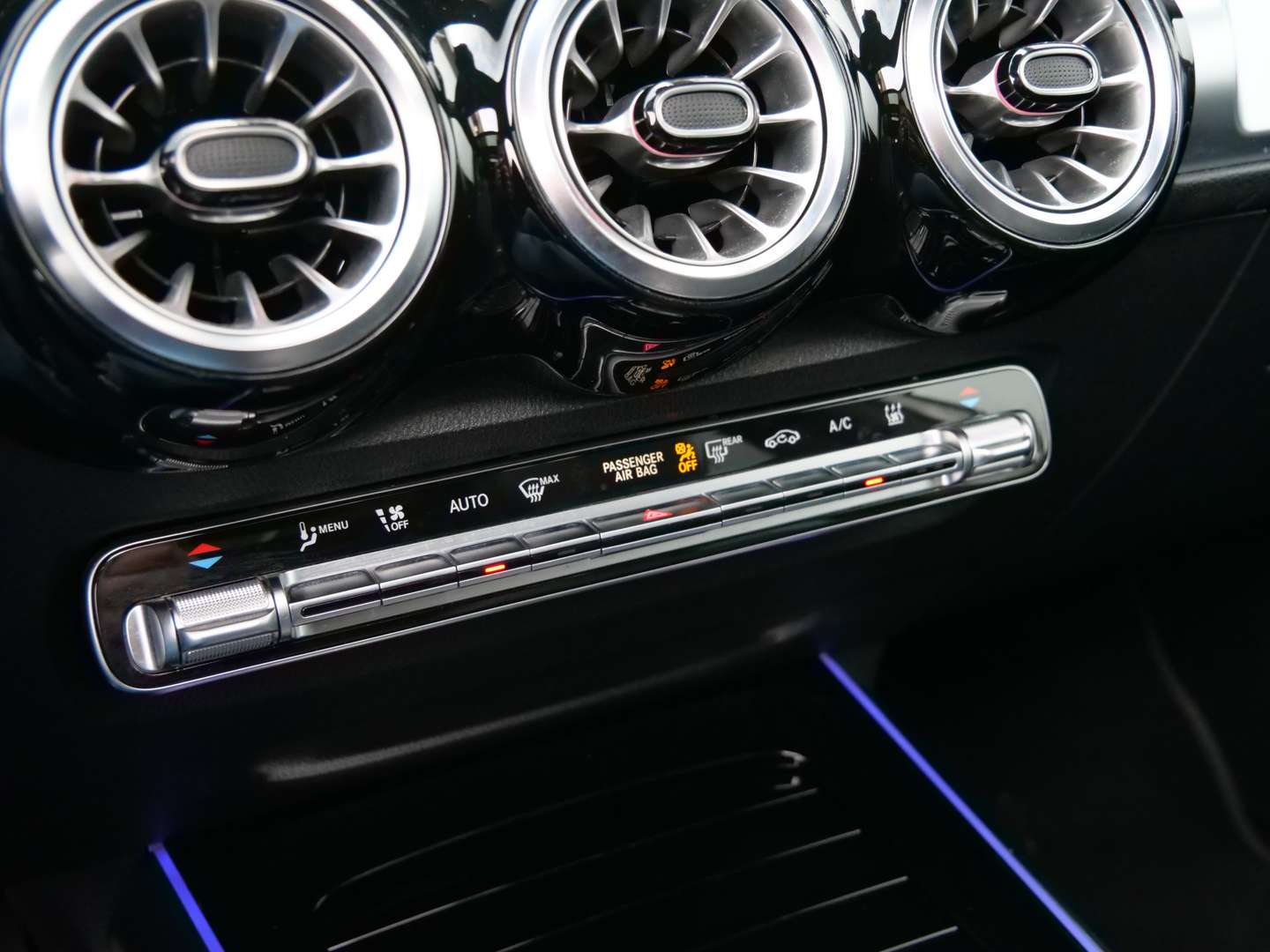 Mercedes EQB 300 AMG Line - 2022 - Joinsteer - #48