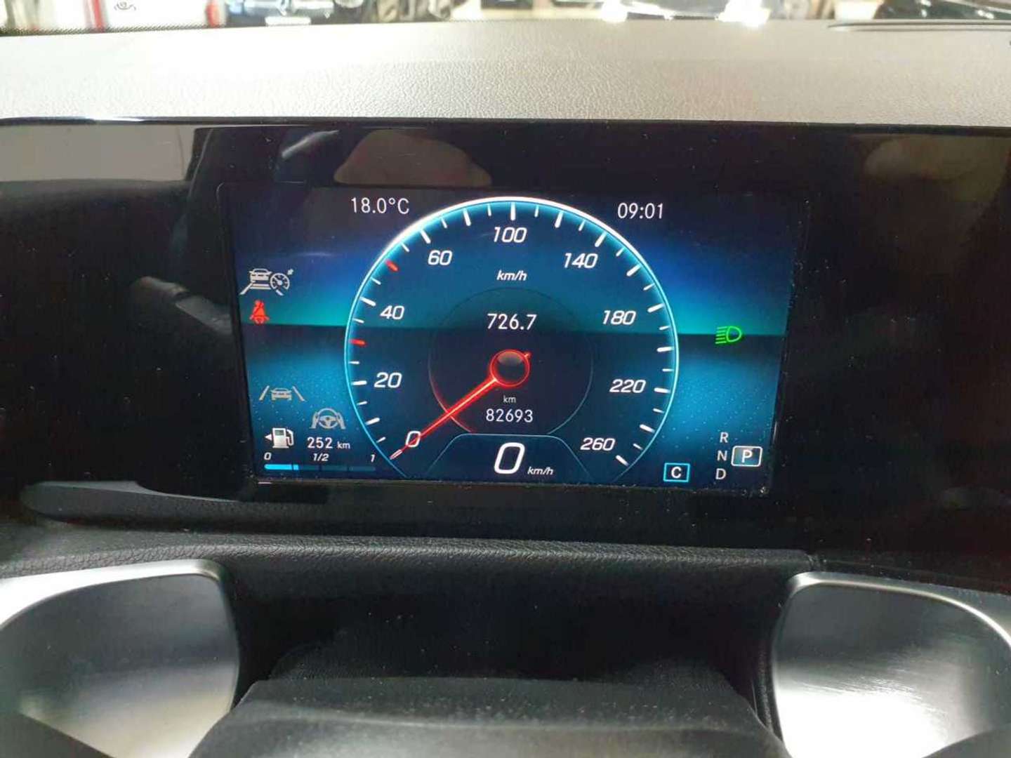 Mercedes GLB 200 Business - 2022 - Joinsteer - #13