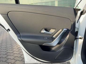 Mercedes CLA 250 E Coupé 250 Progressive — photo 15