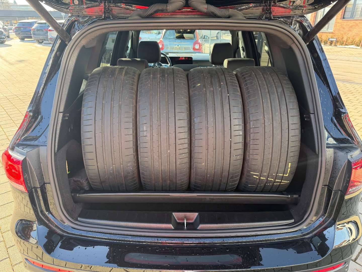 Mercedes GLB 200 Night Edition - 2024 - Joinsteer - #9