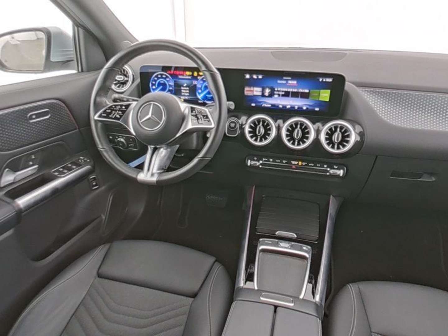 Mercedes EQA 300 - 2024 - Joinsteer - #6