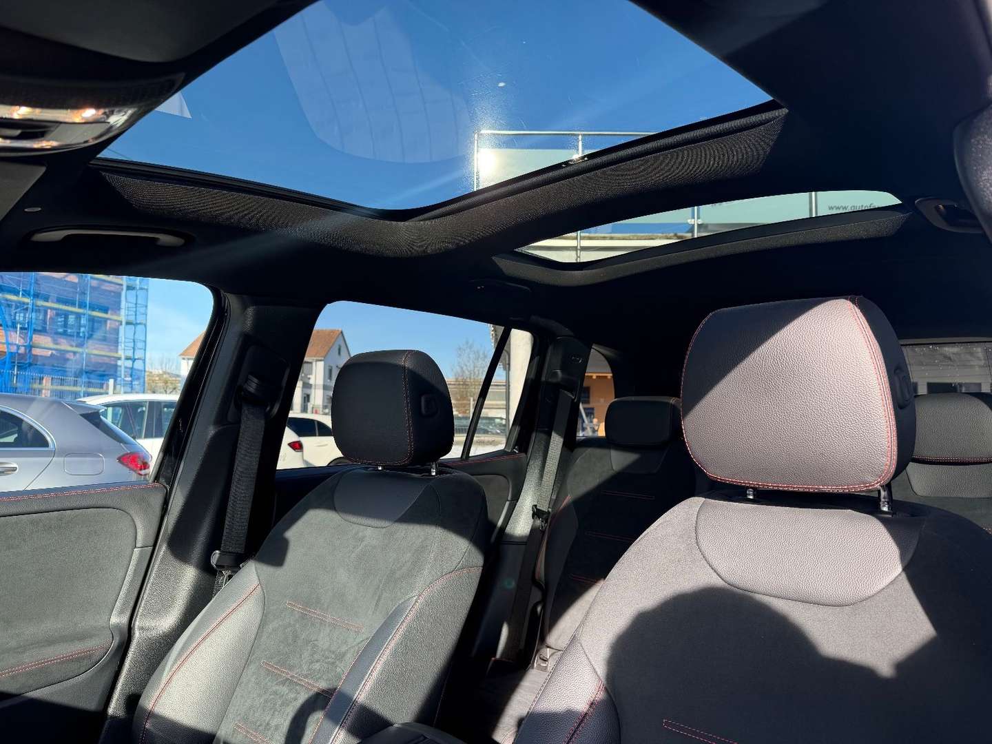 Mercedes GLB 200 Night Edition - 2024 - Joinsteer - #18