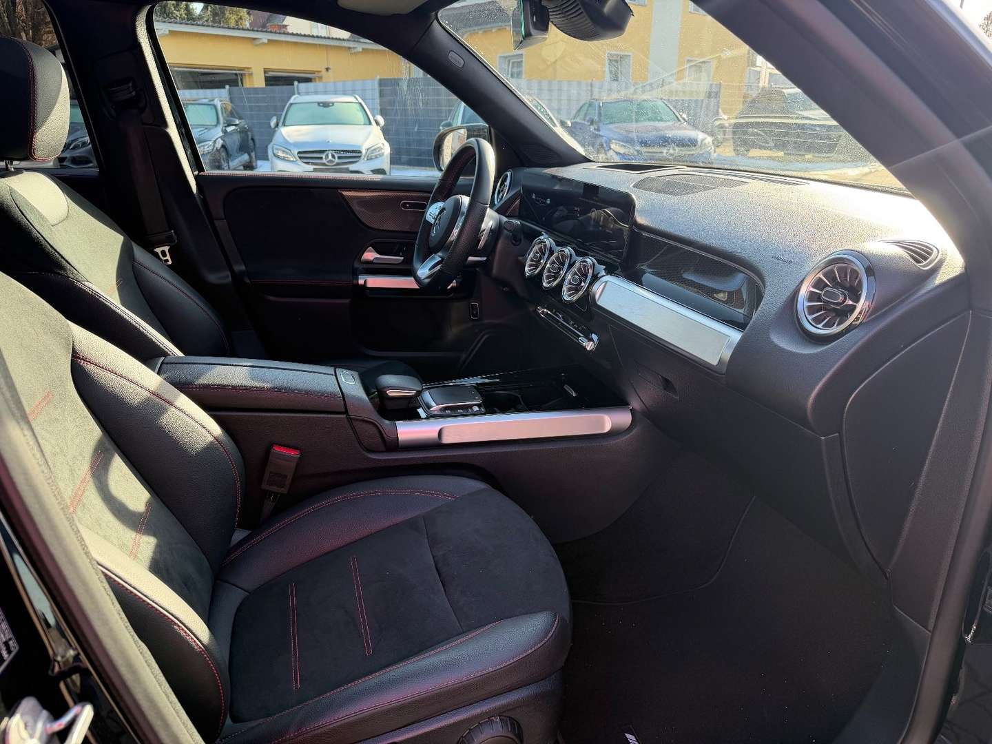 Mercedes GLB 200 Night Edition - 2024 - Joinsteer - #21