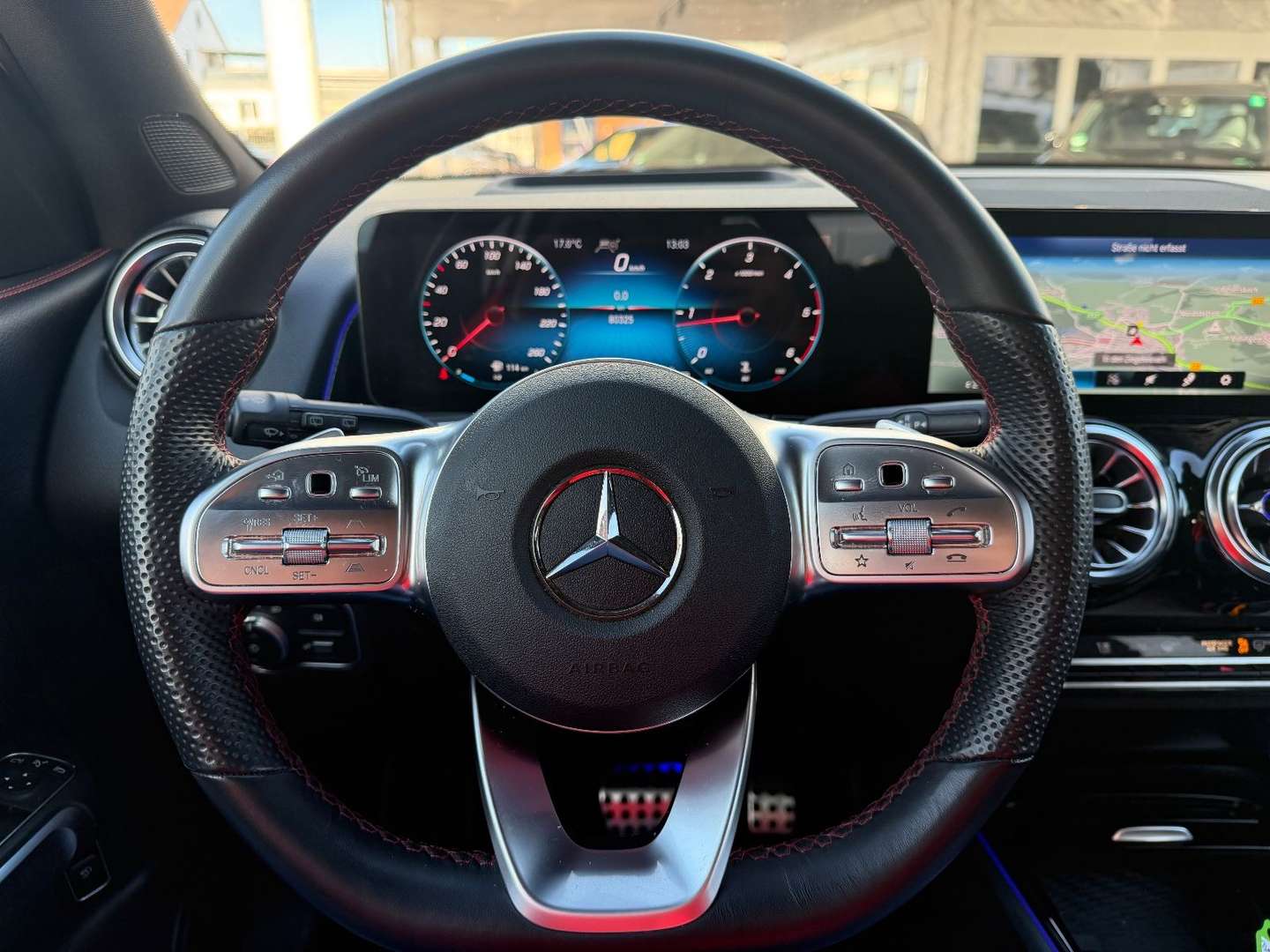 Mercedes GLB 200 Night Edition - 2024 - Joinsteer - #24