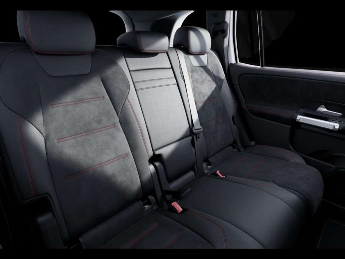 Mercedes GLB 220 AMG LINE - 2024 - Joinsteer - #13