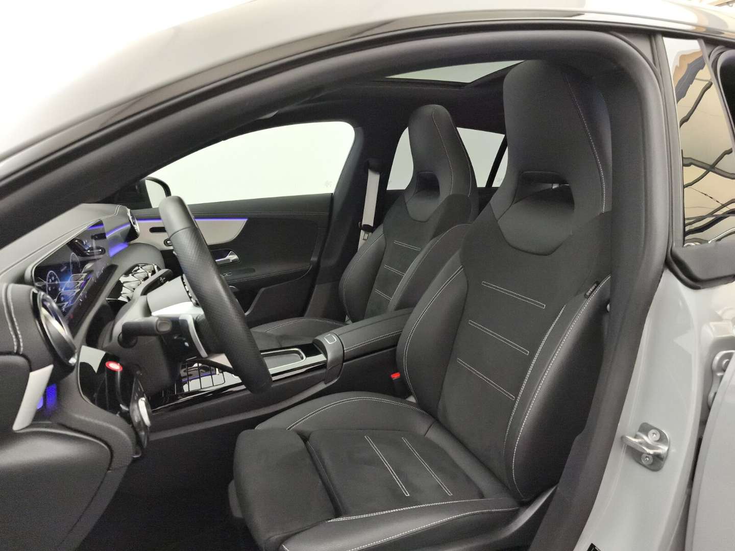 Mercedes CLA 250 E Shooting Brake 250 AMG Line - 2025 - Joinsteer - #19