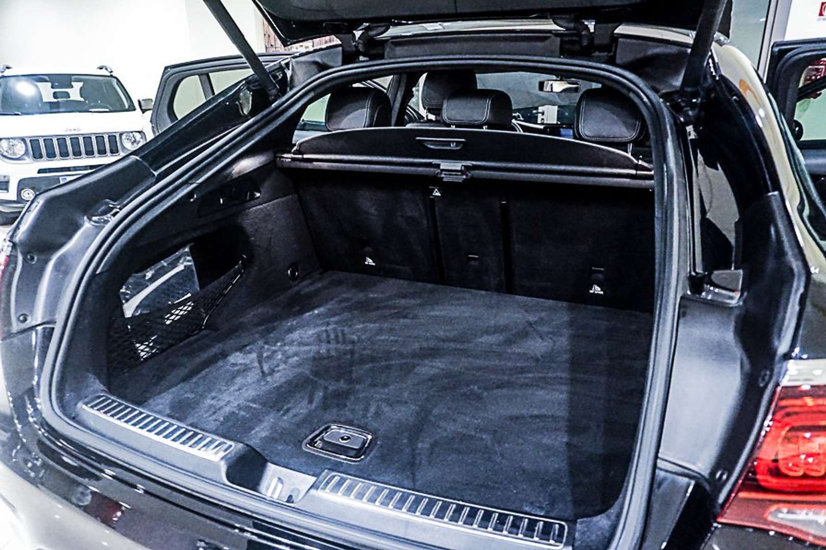 Mercedes GLC Coupé 220 Business - 2019 - Joinsteer - #6