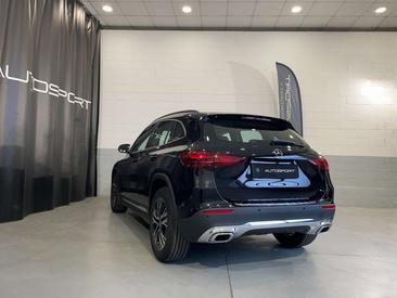 Mercedes GLA 180 Advanced — photo 3