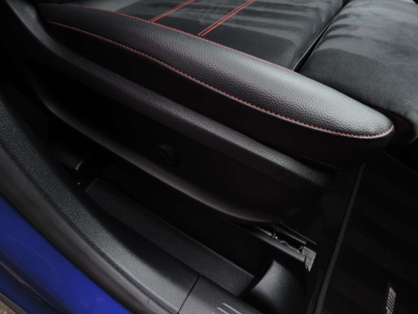 Mercedes GLB 200 Business - 2021 - Joinsteer - #16