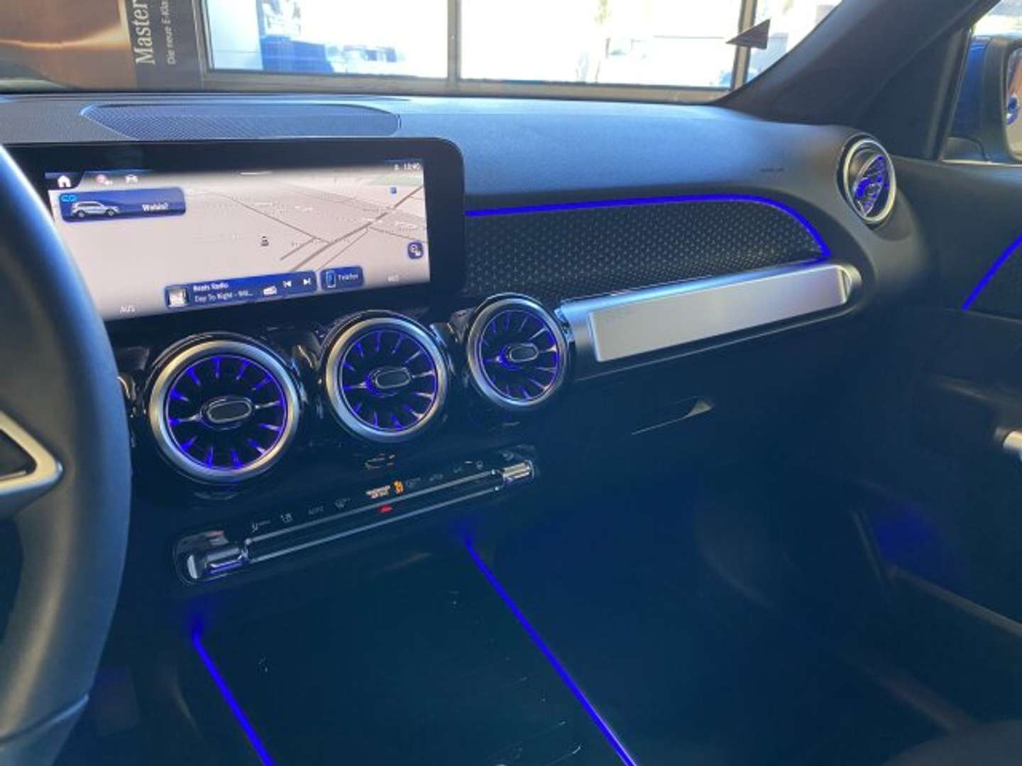 Mercedes EQB 300 Progressive - 2024 - Joinsteer - #9