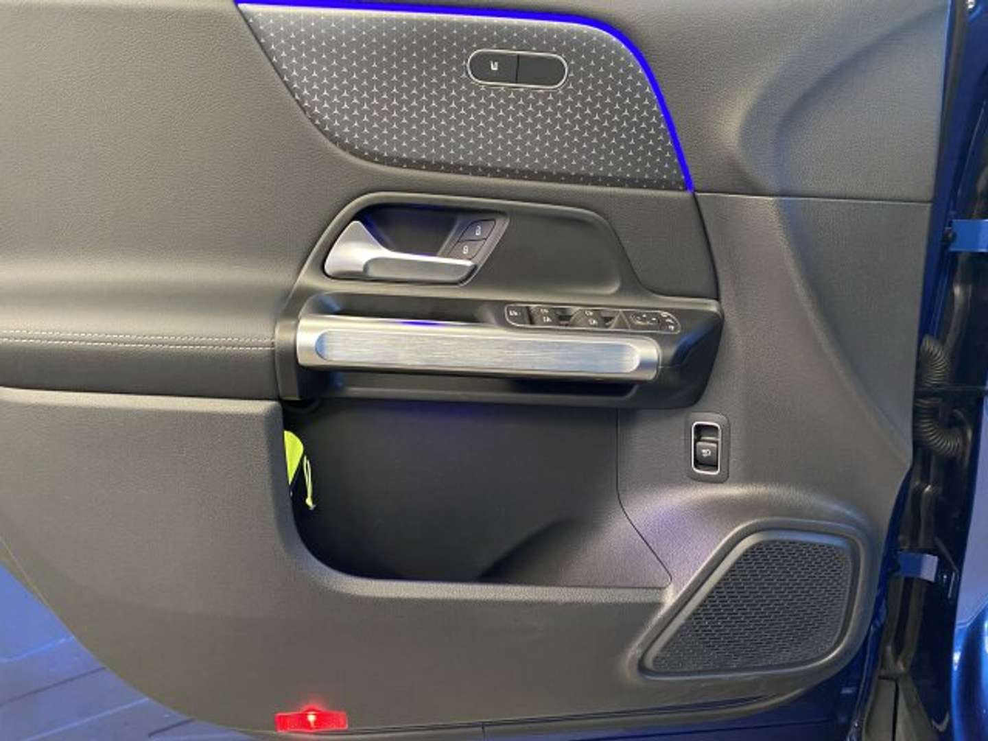 Mercedes EQB 300 Progressive - 2024 - Joinsteer - #15