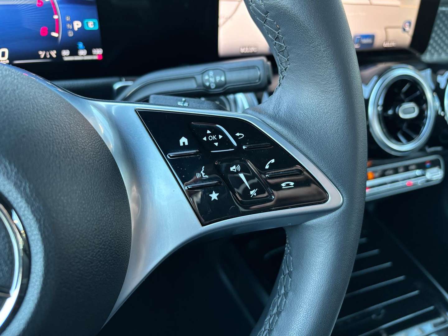 Mercedes GLB 200 Advanced - 2025 - Joinsteer - #11