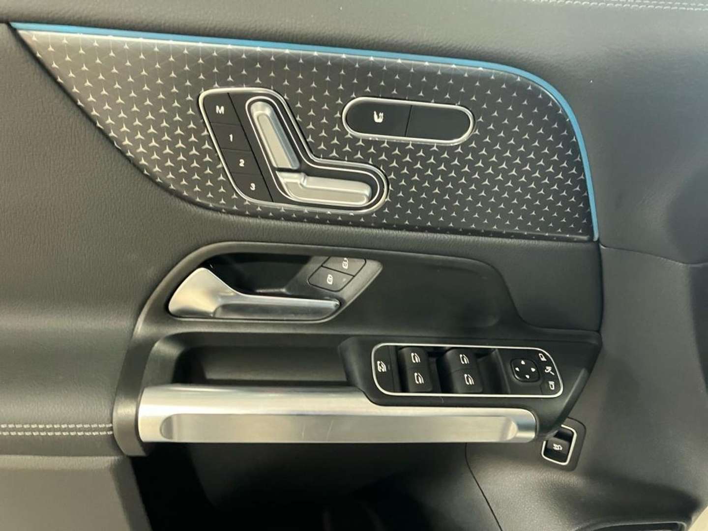 Mercedes EQB 300 Premium Plus - 2025 - Joinsteer - #14