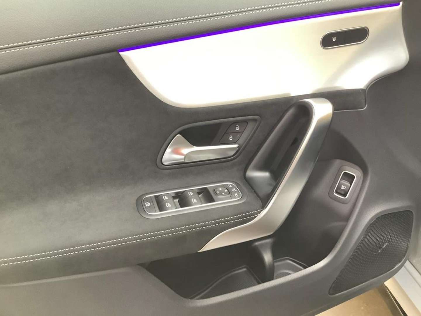 Mercedes CLA Shooting Break 200 Night Edition - 2026 - Joinsteer - #9