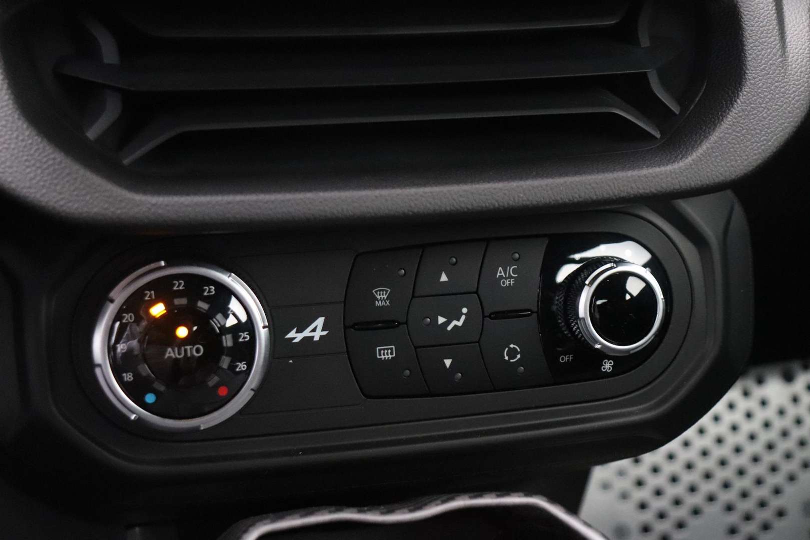 Alpine A110 Turbo - 2025 - Joinsteer - #11