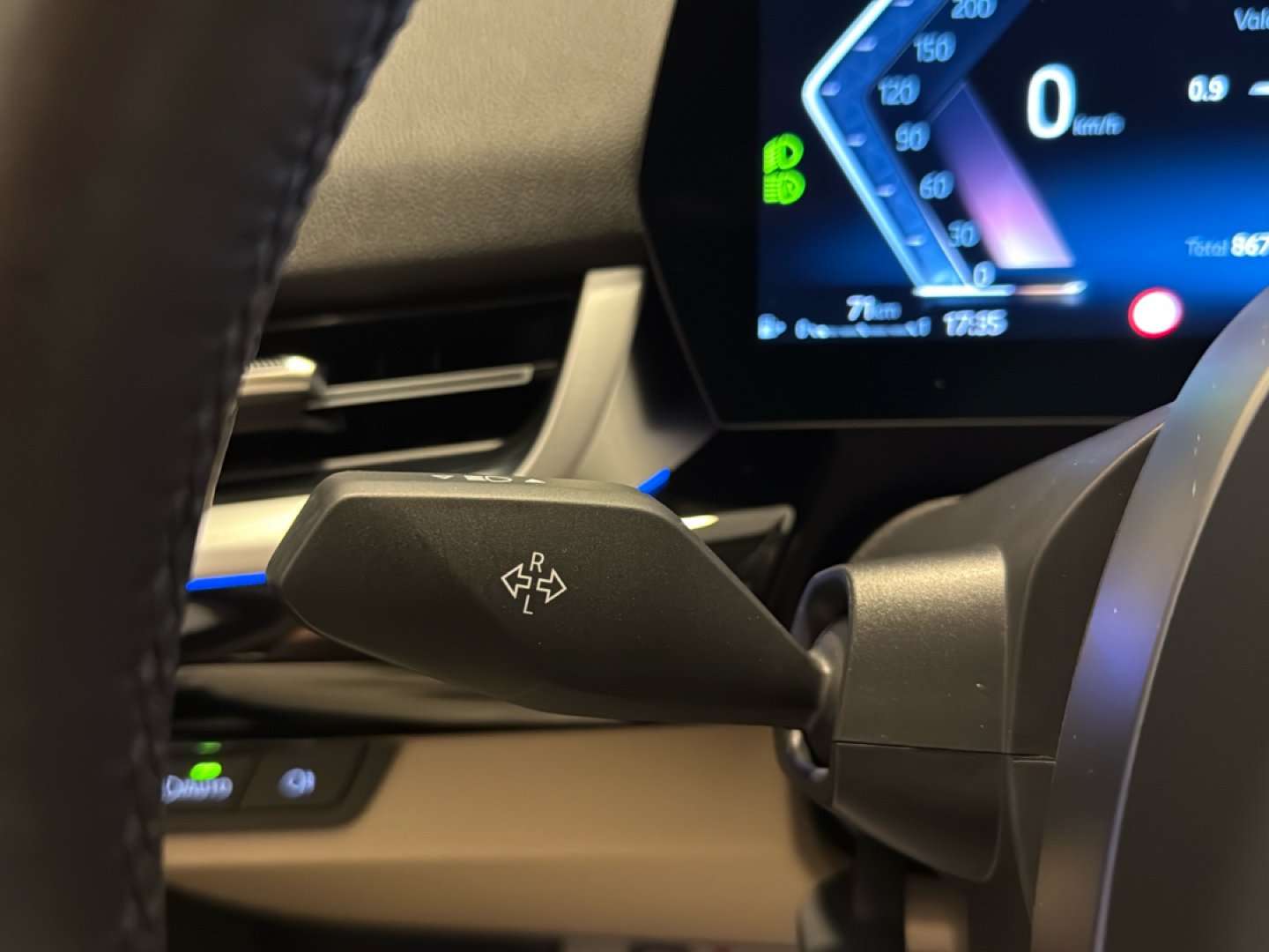 BMW X2 SDrive18d - 2025 - Joinsteer - #23