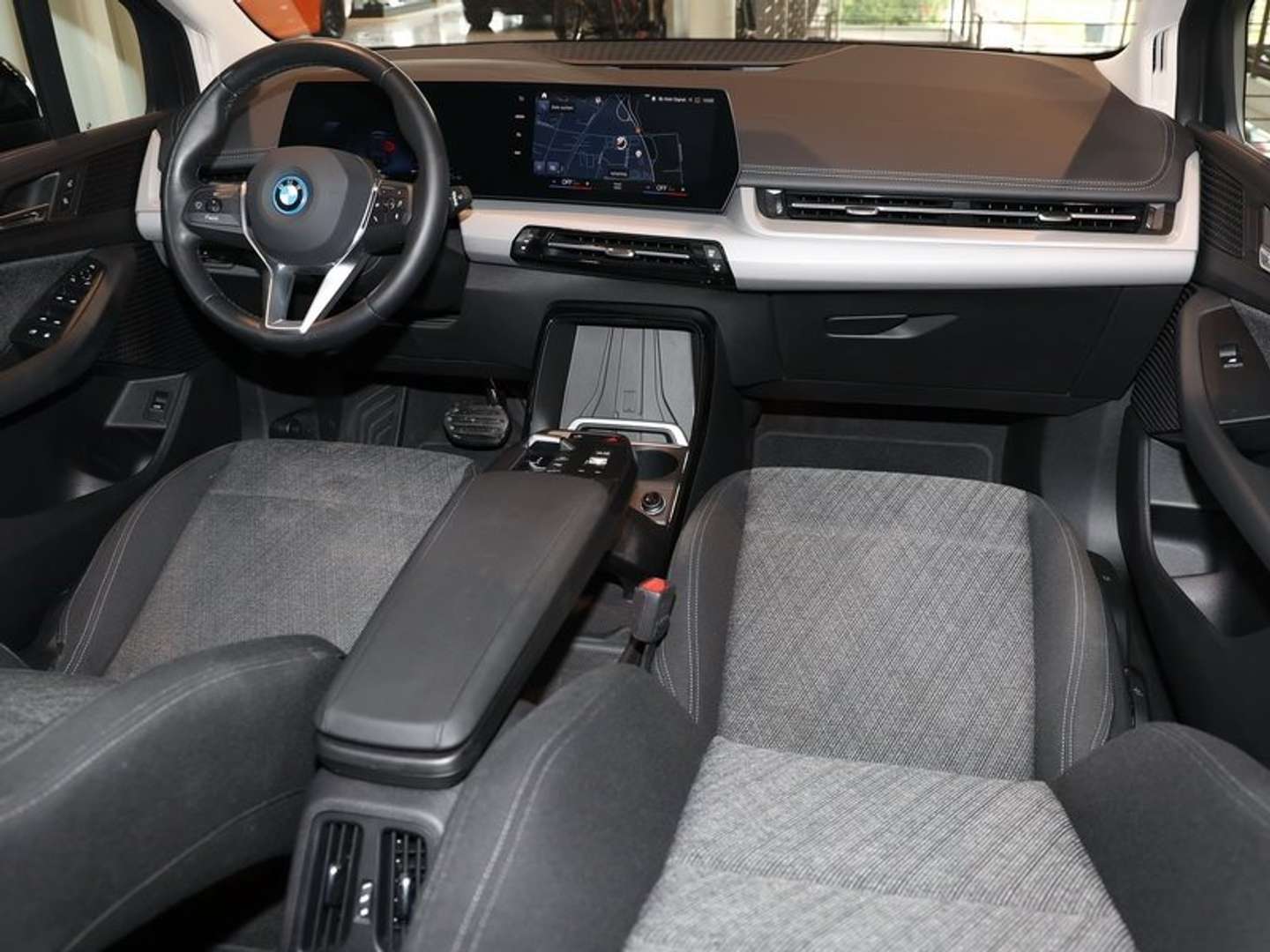 BMW Série 2 Active Tourer 225e XDrive - 2023 - Joinsteer - #4