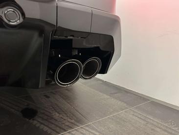BMW M5 Touring — photo 12