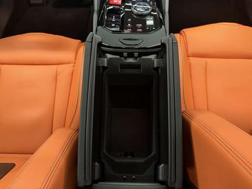 BMW M5 Touring — photo 22
