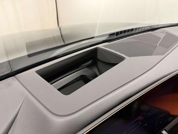 BMW M5 Touring — photo 35