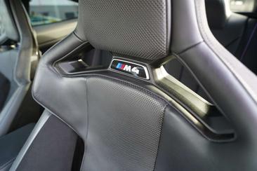 BMW M4 Competition — photo 18