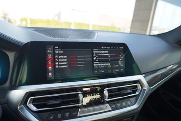 BMW M4 Competition — photo 32