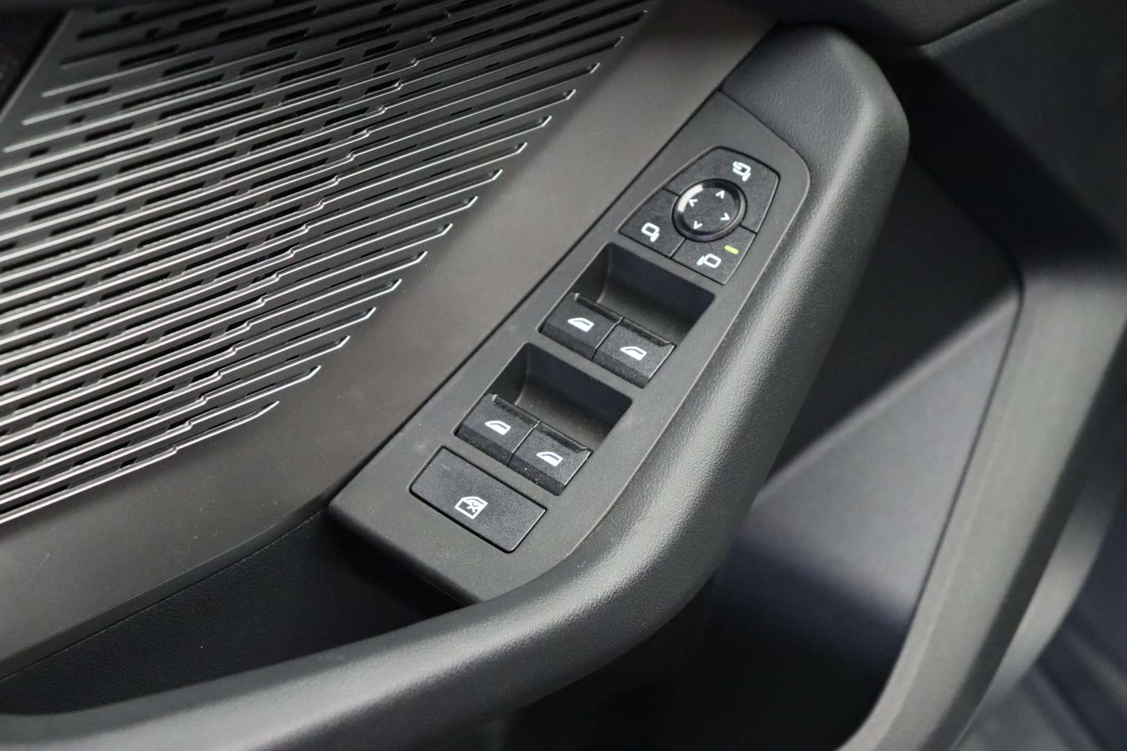 BMW Série 1 M Sport 120i - 2026 - Joinsteer - #9