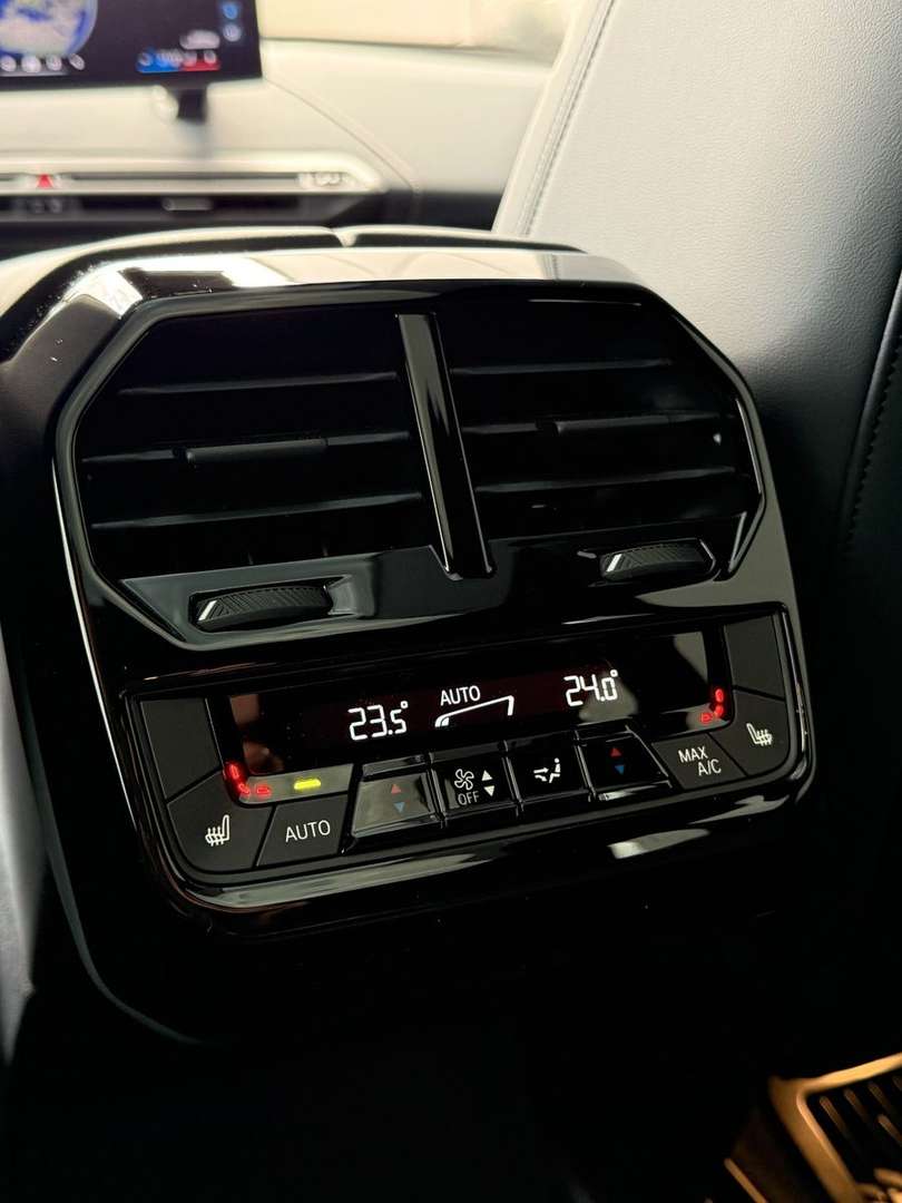 BMW IX M Sport 60 XDrive - 2025 - Joinsteer - #24