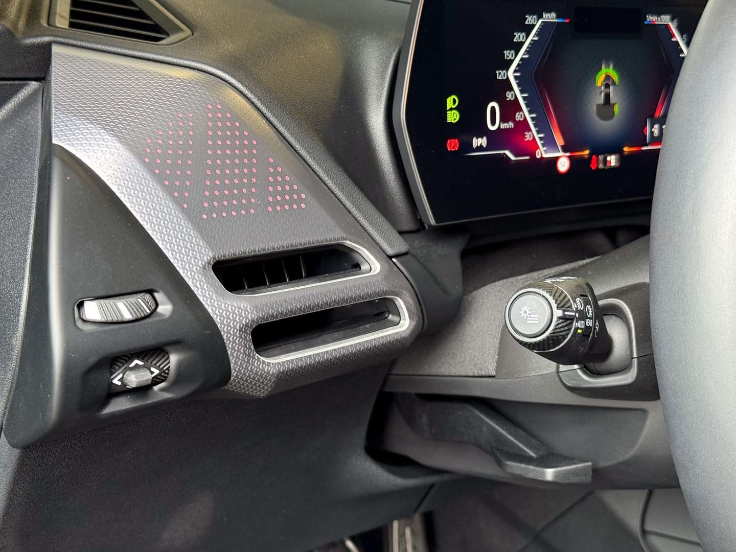 BMW 118 118d - 2024 - Joinsteer - #11