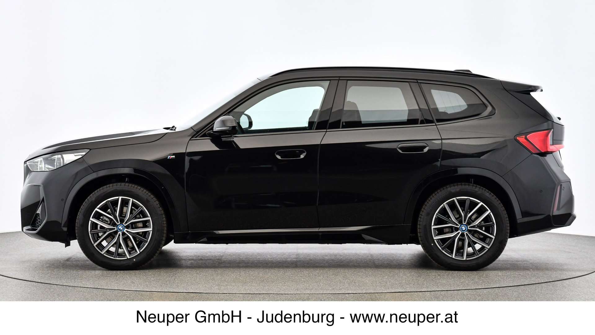 BMW IX1 XDrive30 - 2024 - Joinsteer - #4