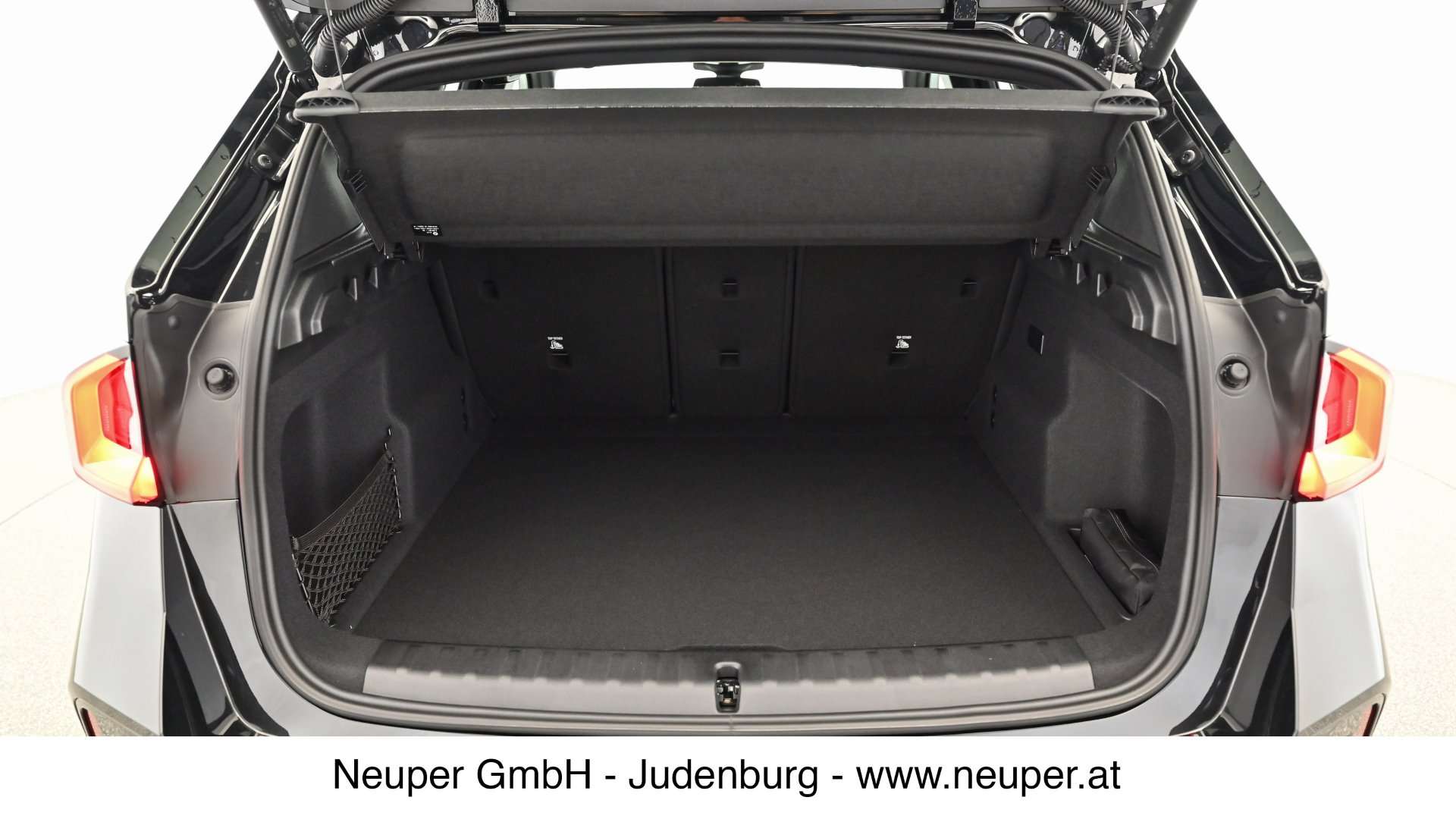 BMW IX1 XDrive30 - 2024 - Joinsteer - #9