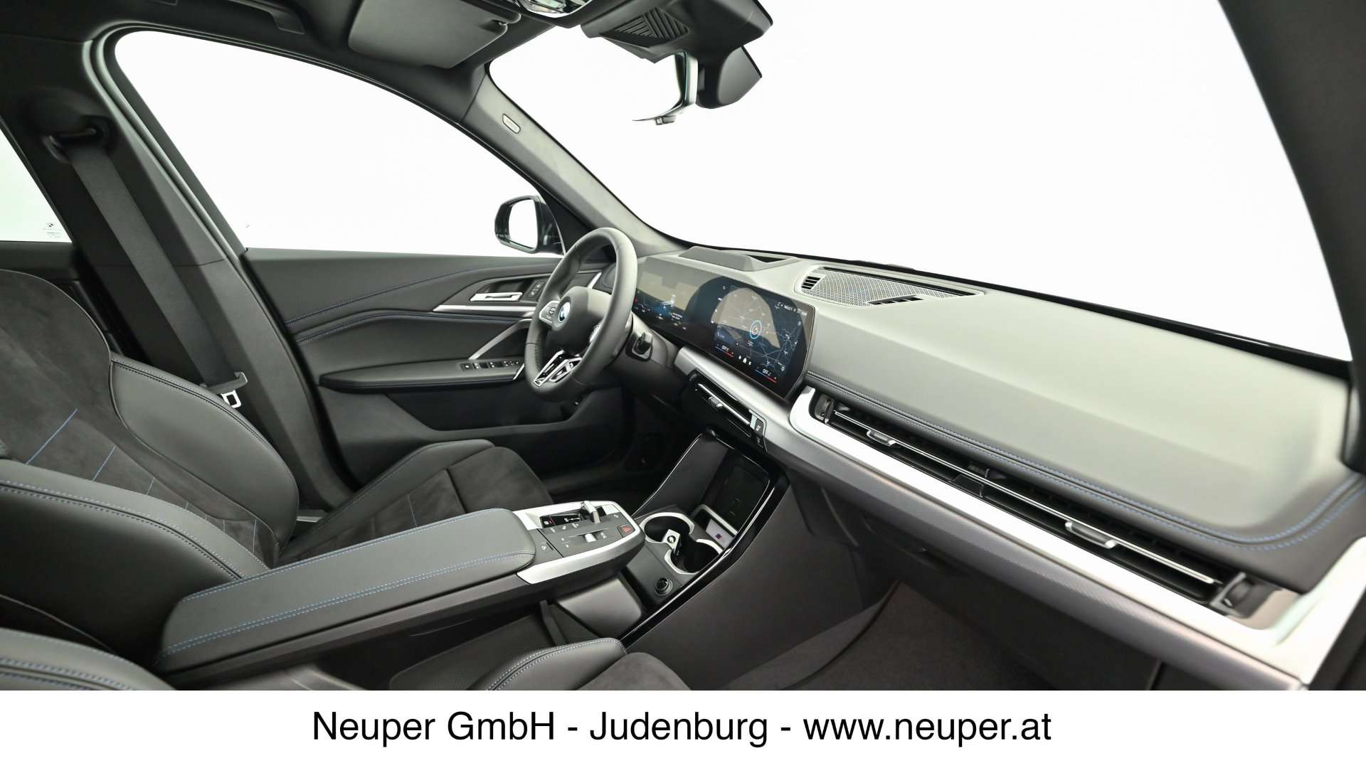BMW IX1 XDrive30 - 2024 - Joinsteer - #16