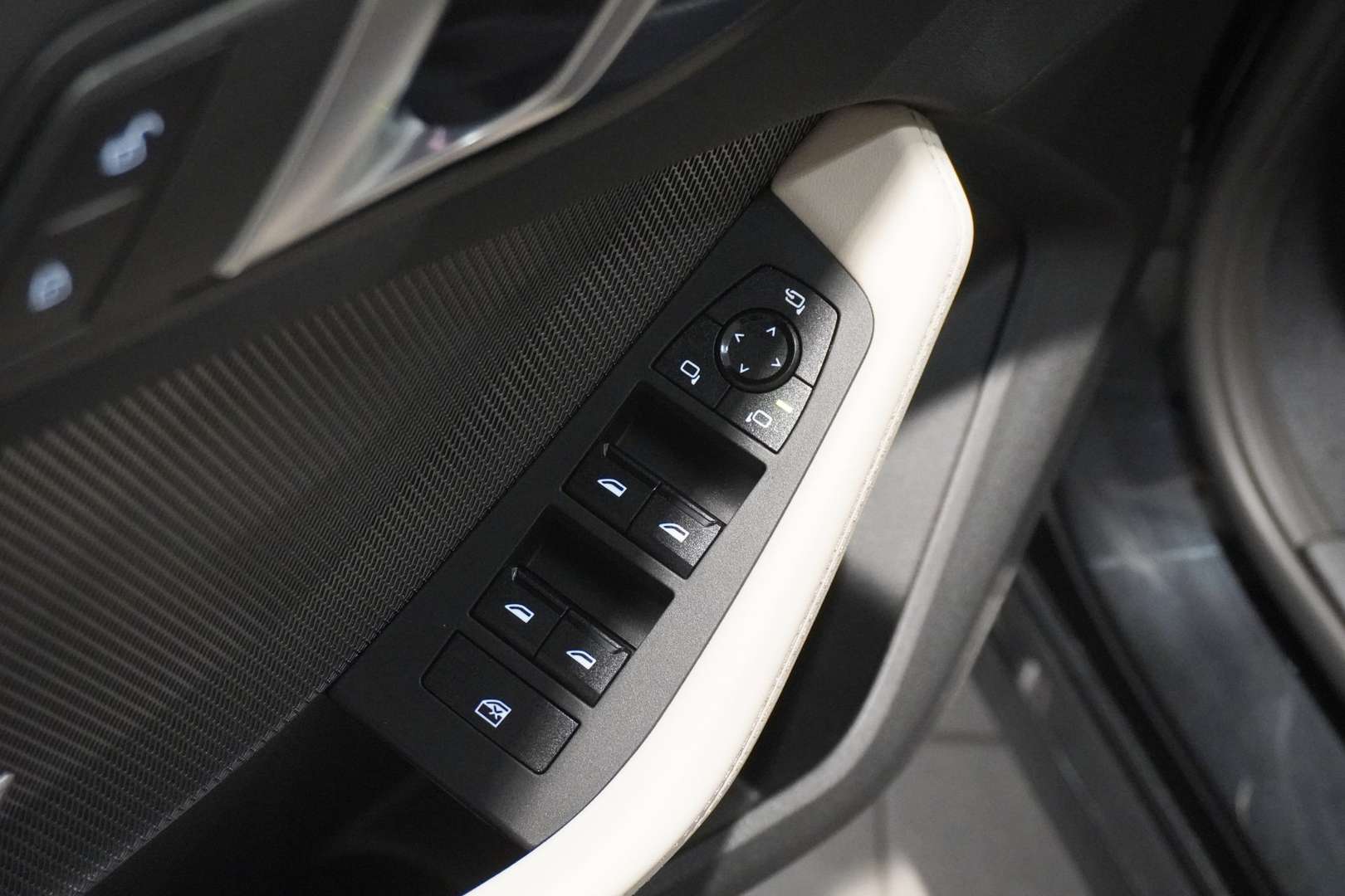 BMW 118 118d - 2026 - Joinsteer - #19